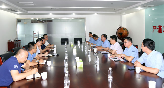 鄭州海關企管稽查處處長賀方、洛陽海關關長郭學良等到萬基控股集團調研