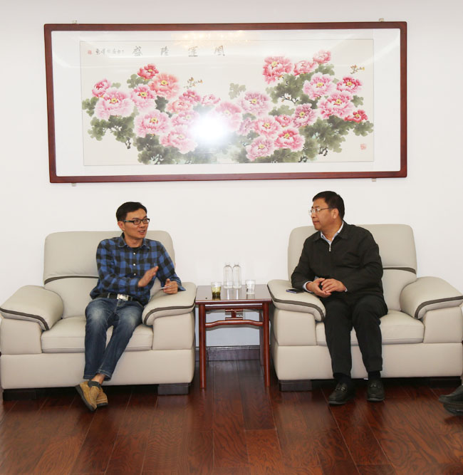 廈門國(guó)際信托公司信托七部總經(jīng)理張文增一行到萬(wàn)基控股集團(tuán)調(diào)研